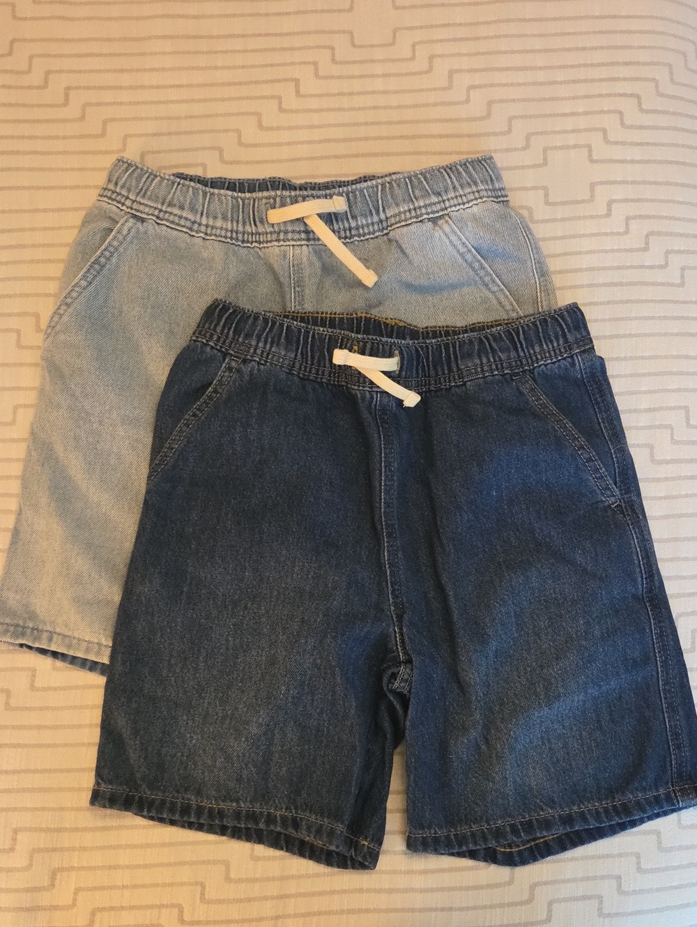 NWOT Cat & Jack Denim Shorts - Sz 8/M